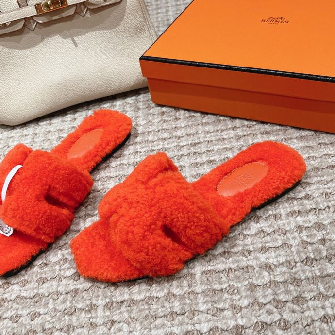 Hermes Slippers